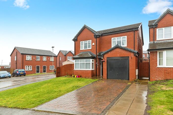 4 Bedroom Detached House For Sale In Meadowbrook Rise, Grimshaw Park, Blackburn, Lancashire, BB2