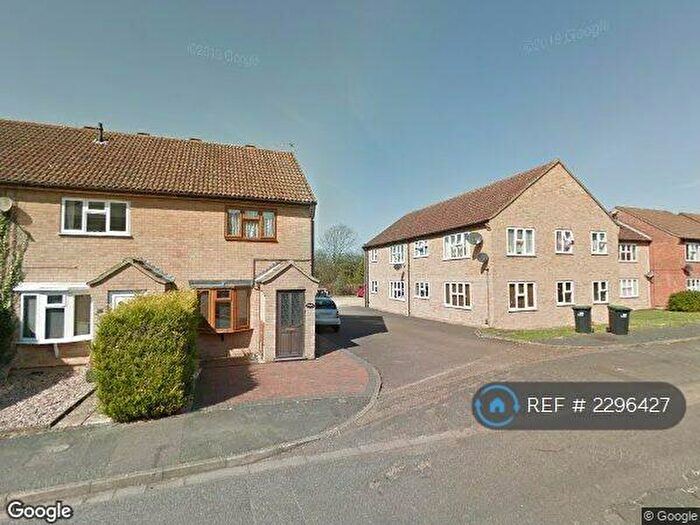 2 Bedroom End Of Terrace House To Rent In Crockfords Rd, Newmarket, CB8