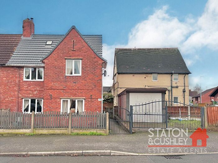 3 Bedroom End Terrace House For Sale In Fourth Avenue, Clipstone Village, NG21