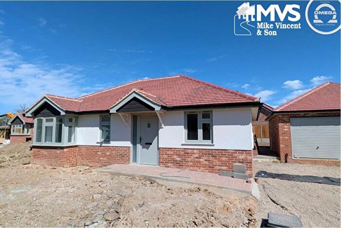 3 Bedroom Bungalow For Sale In The Willows, Thorpe Road, Little Clacton, Clacton-on-Sea, CO16