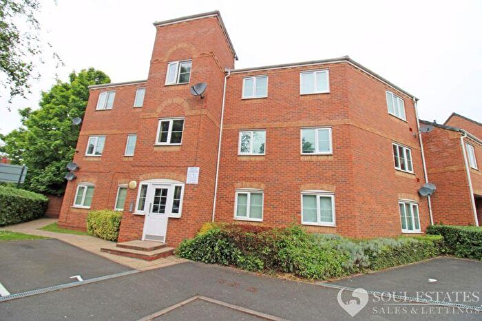 2 Bedroom Flat For Sale In Bean Drive, Tipton, DY4