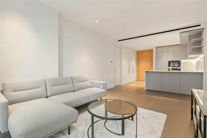 1 Bedroom Apartment To Rent In Houndsditch, London, EC3A