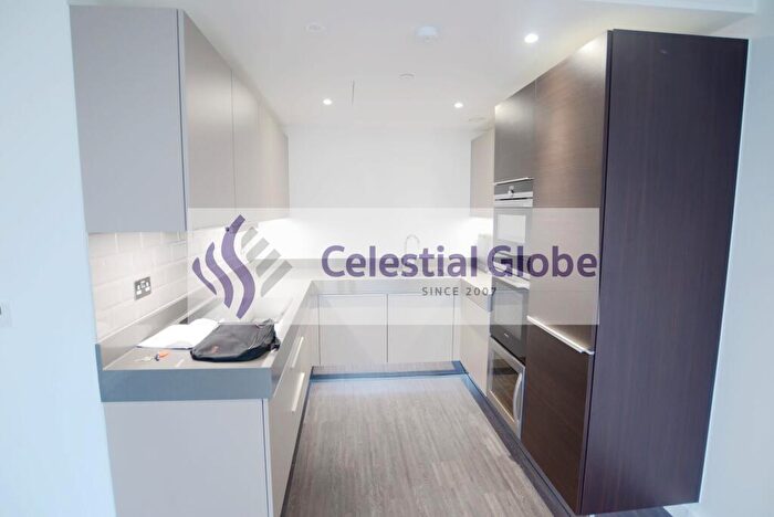 2 Bedroom Flat To Rent In Catalina House, Canter Way, London, E1
