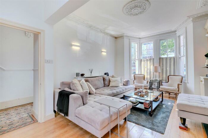 4 Bedroom House To Rent In Juer Street, London, SW11