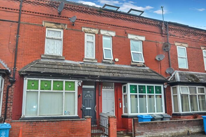 6 Bedroom Flat To Rent In Heald Grove, Rusholme, Manchester, M14