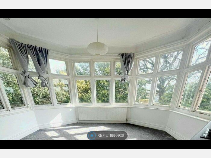 1 Bedroom Flat To Rent In Queens Park Gardens, Bournemouth, BH8