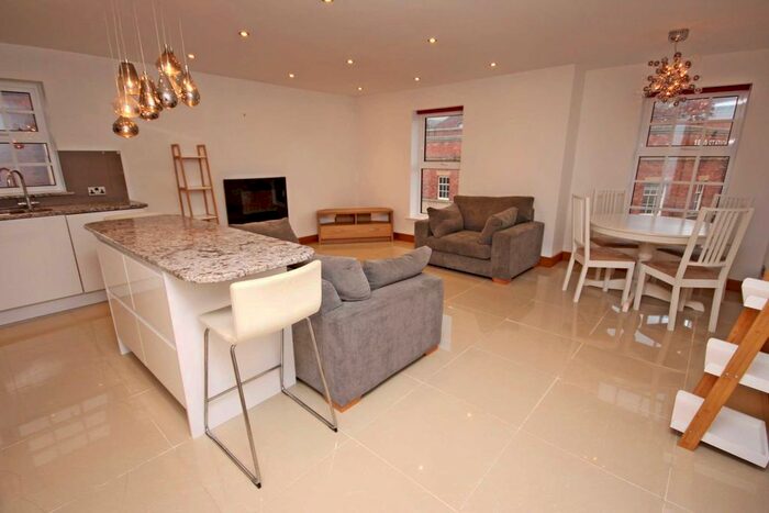 2 Bedroom Flat To Rent In Liverpool Road, Manchester, M3