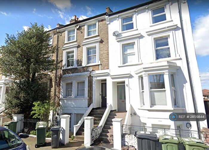 1 Bedroom Flat To Rent In Park Hall Road, London, SE21