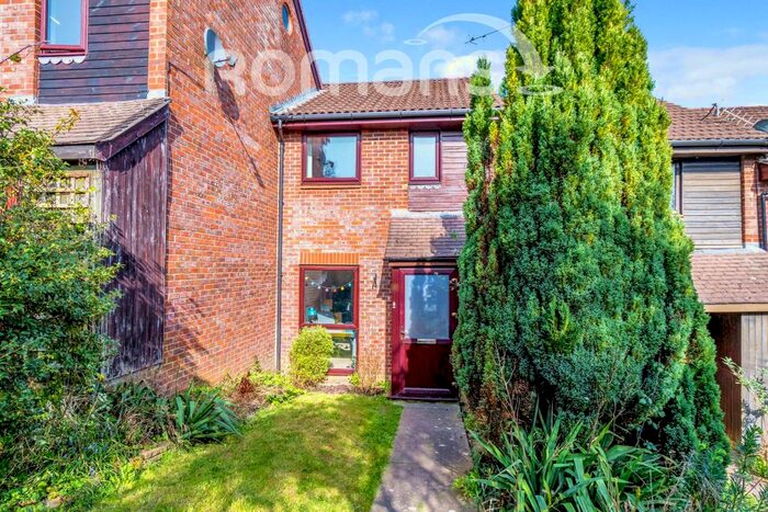 2 Bedroom Terraced House To Rent In Badger Farm, Winchester, SO22