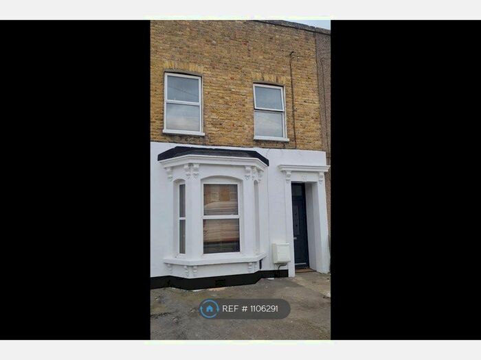 3 Bedroom Terraced House To Rent In Gurney Road, London, E15