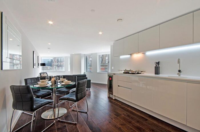 2 Bedroom Flat To Rent In Eagle Point, City Road, Old Street, EC1V