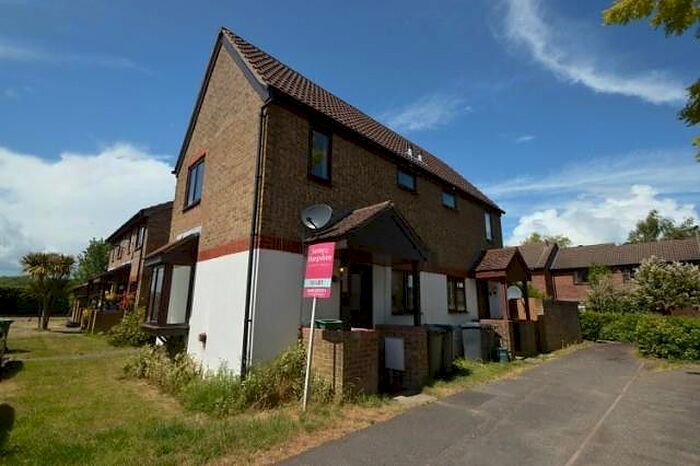 1 Bedroom Property To Rent In Banks Way, Burpham, Guildford, GU4
