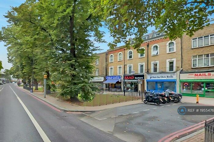 Studio To Rent In Catford, London, SE6