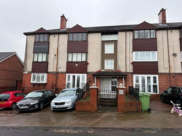 2 Bedroom Flat For Sale In Aydon House, Farringdon, Sunderland, Tyne And Wear, SR3