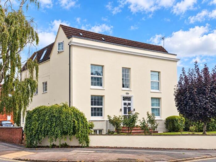 1 Bedroom Flat To Rent In Kingsholm Road, Gloucester, GL1