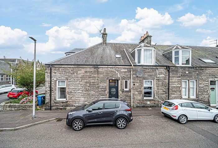 1 Bedroom Flat For Sale In Maitland Street, Dunfermline, KY12