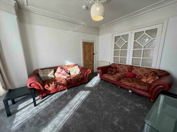 5 Bedroom Terraced House To Rent In Restormel Terrace, Plymouth, PL4