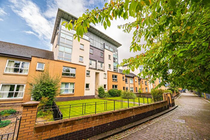 2 Bedroom Flat For Sale In Waterside Place, Glasgow, G5
