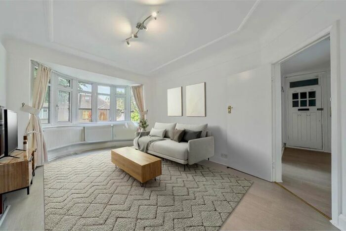 2 Bedroom Flat To Rent In Bramshill Gardens, Gospel Oak, NW5