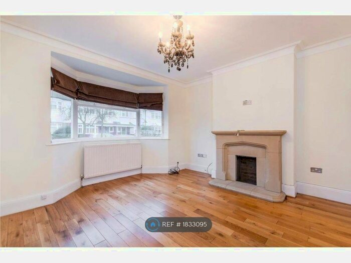 4 Bedroom Terraced House To Rent In Somerton Avenue, Richmond, TW9