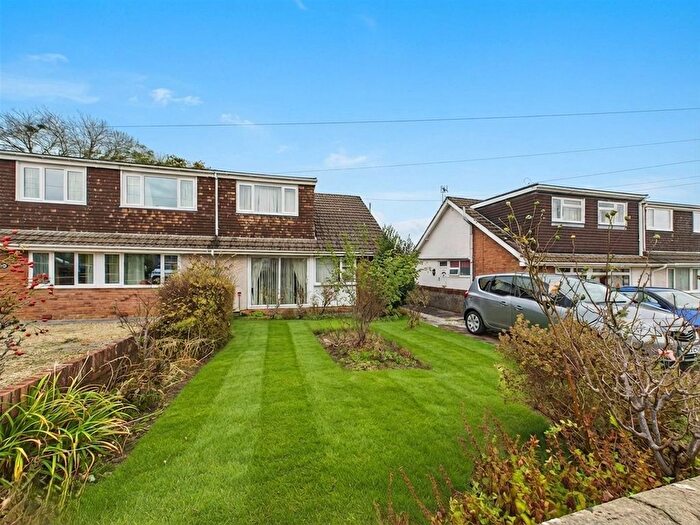 4 Bedroom Semi Detached Bungalow For Sale In Alyson Way, Pencoed, Bridgend, CF35