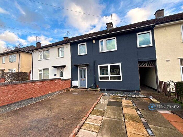 4 Bedroom Terraced House To Rent In The Slade Greens, Leicester, LE2