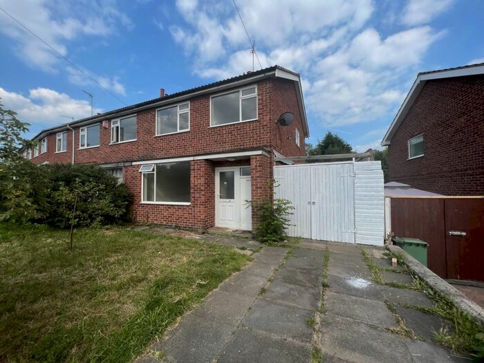 3 Bedroom Semi-Detached House To Rent In Severn Road, Oadby, LE2