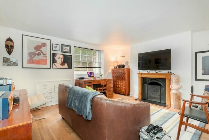 2 Bedroom Flat To Rent In Ripplevale Grove, London, N1