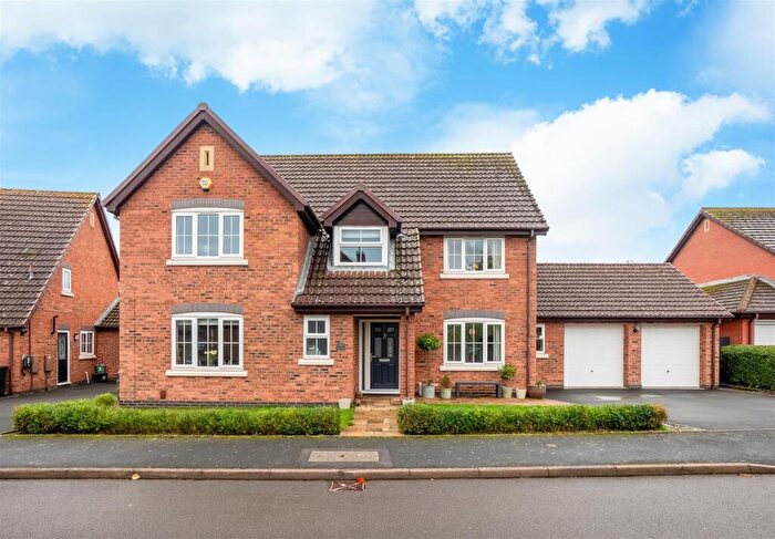4 Bedroom Detached House For Sale In Windmill Way, Tysoe, Warwick, CV35