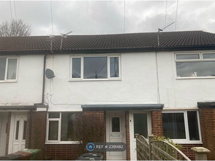 1 Bedroom Flat To Rent In Salisbury Court, Horsforth, Leeds, LS18