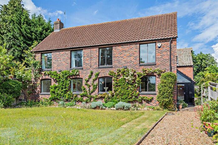 6 Bedroom House For Sale In Titchmarsh, Northamptonshire, NN14