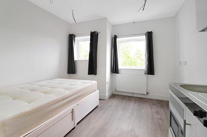 Studio To Rent In A London Road, Oxford, OX3