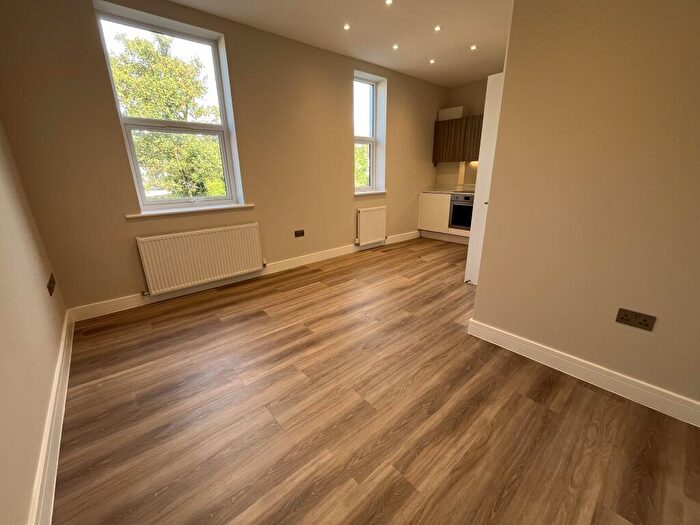 2 Bedroom Flat To Rent In Anson Road, Brent, London, NW2