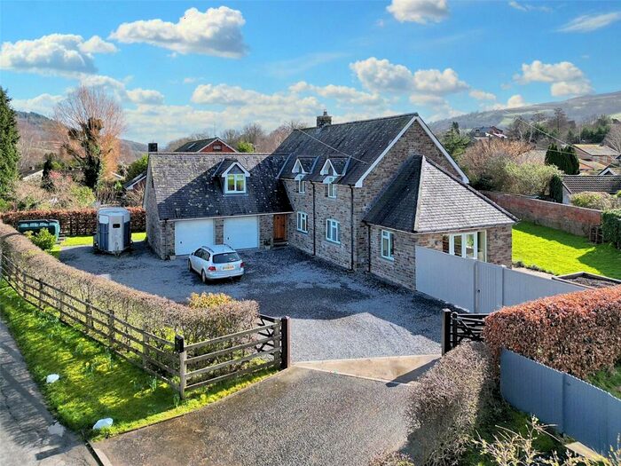 4 Bedroom Detached House For Sale In Coed-yr-Ynys Road, Llangynidr, Crickhowell, Powys, NP8