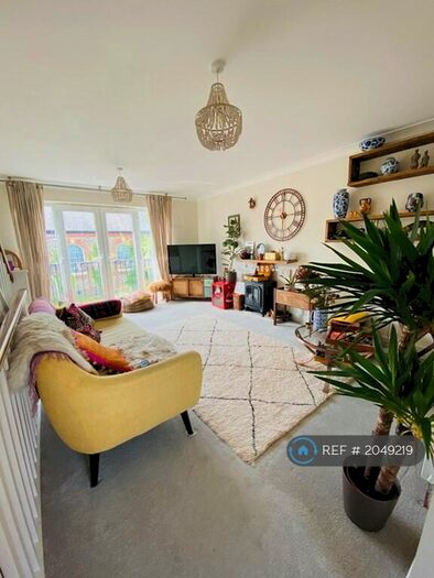 3 Bedroom Terraced House To Rent In Hyde Close, Winchester, SO23