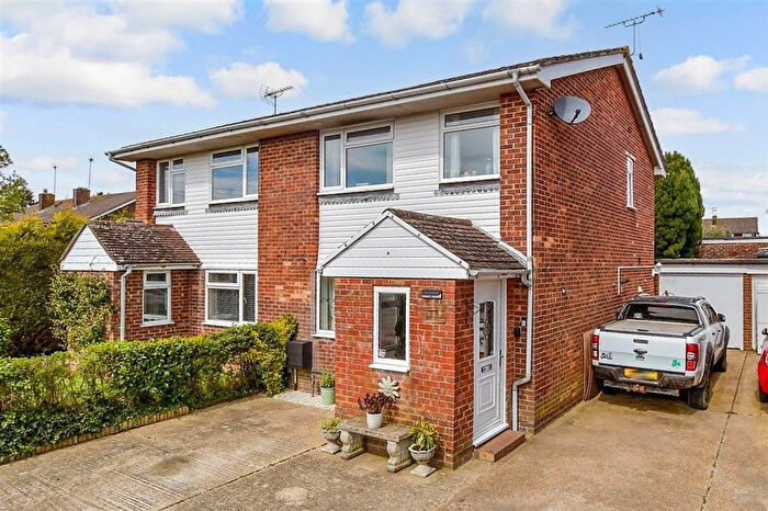 3 Bedroom Semi-Detached House For Sale In Mill Lane, Ashington, West Sussex, RH20