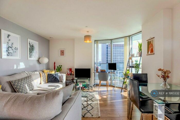 2 Bedroom Flat To Rent In Cornmill Lane, London, SE13