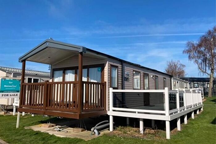 2 Bedroom Property For Sale In Fen Lane, East Mersea, Colchester, CO5