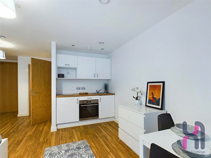1 Bedroom Property For Sale In The Tower, Plaza Boulevard, Liverpool, L8