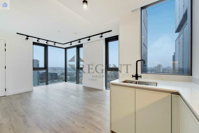 1 Bedroom Apartment To Rent In Valencia Tower, Bollinder Place, EC1V