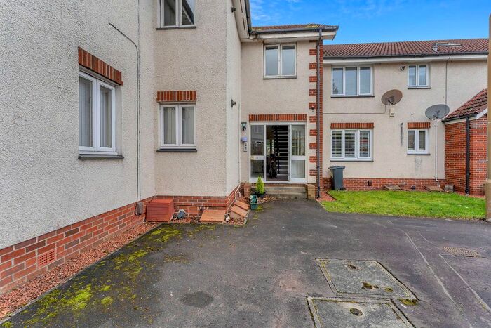 2 Bedroom Flat To Rent In Blackchapel Close, Newcraighall, Edinburgh, EH15