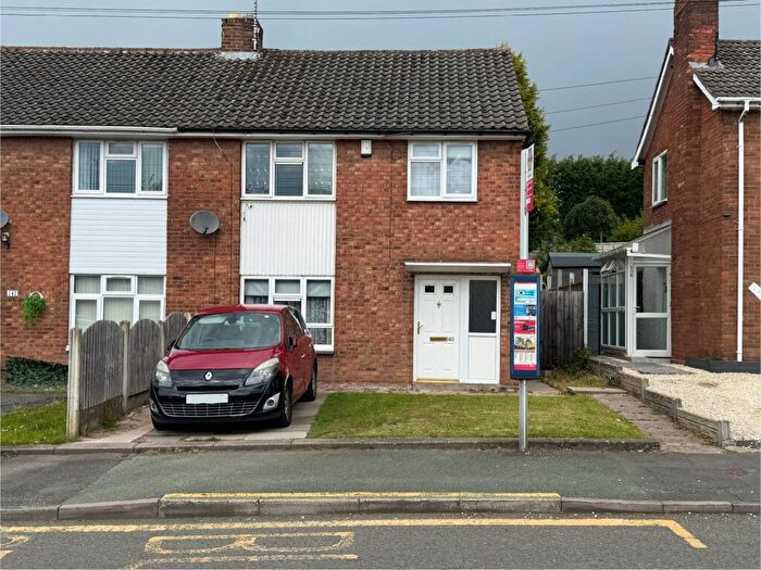 3 Bedroom Semi-Detached House To Rent In Russells Hall Road, Dudley, West Midlands, DY1