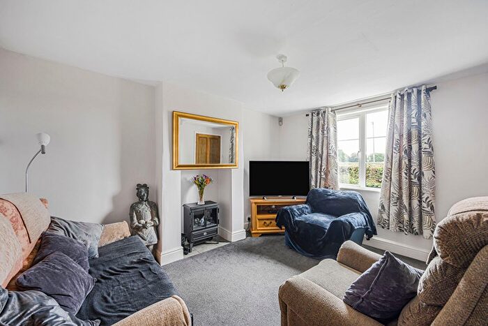 3 Bedroom Equestrian For Sale In Sunnyside, Dilwyn, Hereford, HR4
