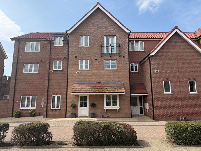 4 Bedroom Town House For Sale In Marine Walk, Burton Waters, Lincoln, LN1