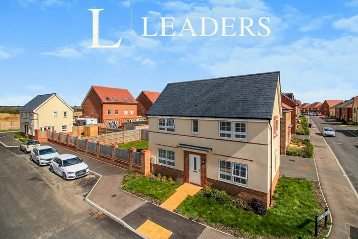 3 Bedroom Detached House To Rent In Coniston Avenue, Eastbourne, BN22