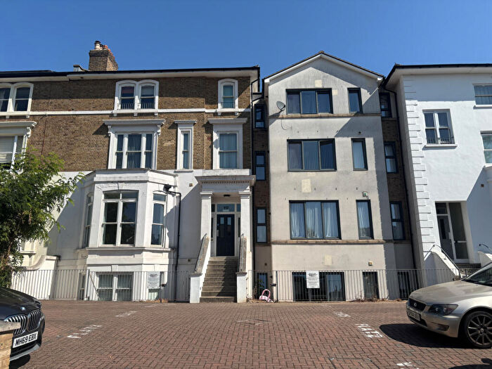 2 Bedroom Apartment To Rent In Widmore Road, Bromley, Bromley, Kent, BR1