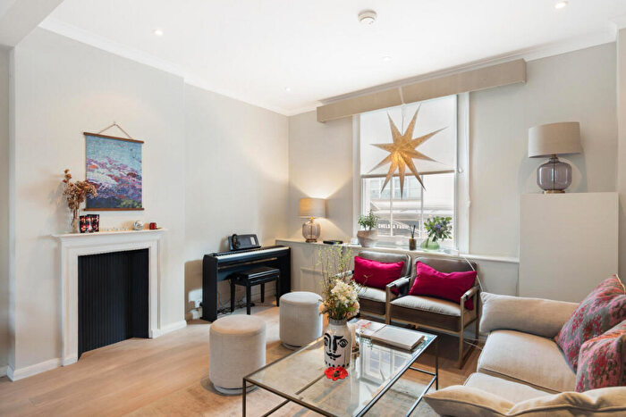 2 Bedroom Apartment For Sale In Fulham Road, London, SW10