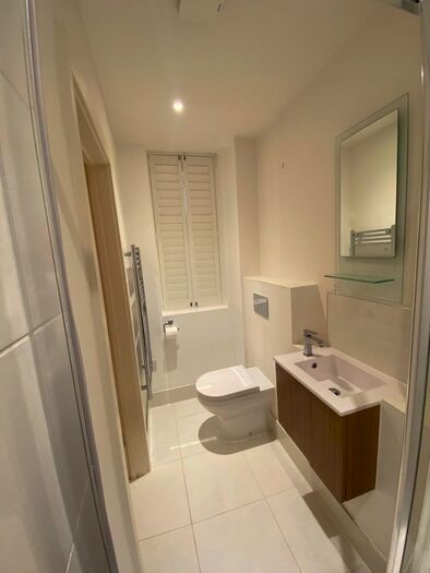 2 Bedroom Flat For Sale In Park Road, Beckenham, BR3