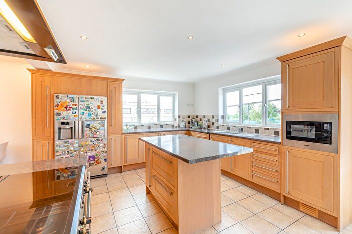 5 Bedroom Detached House For Sale In Newland Lane Newland Droitwich, Worcestershire, WR9