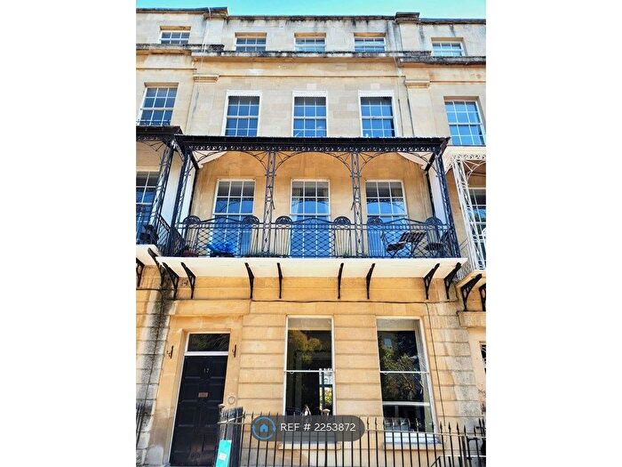 2 Bedroom Flat To Rent In Clifton, Bristol, BS8